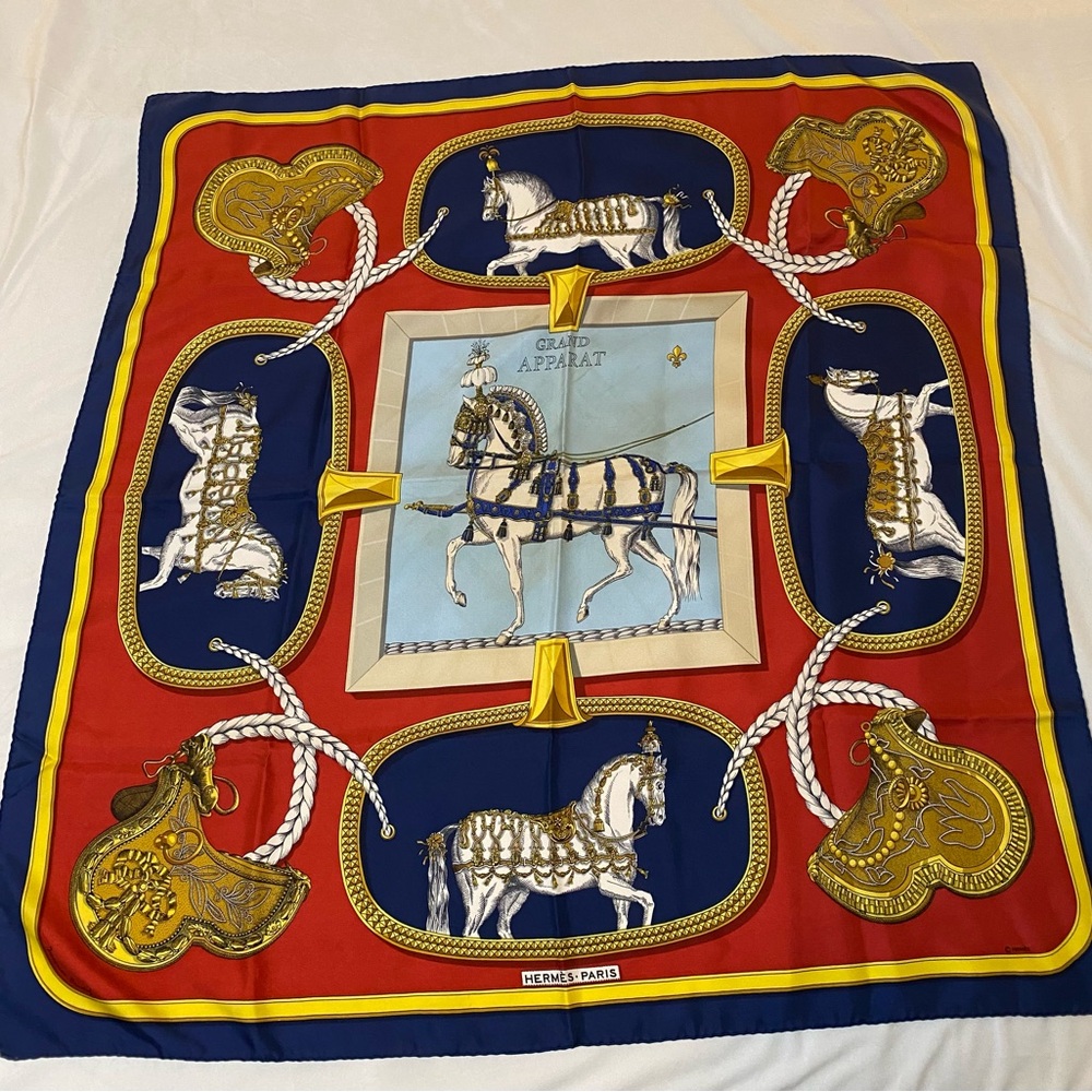 ✅💯Authentic Hermès Paris Grand Apparat Silk Scarf 90